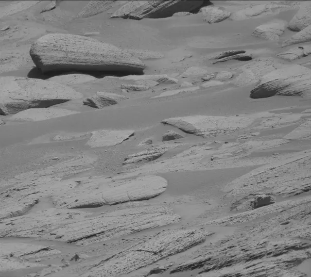 Sol 3815: Mast Camera (Mastcam)