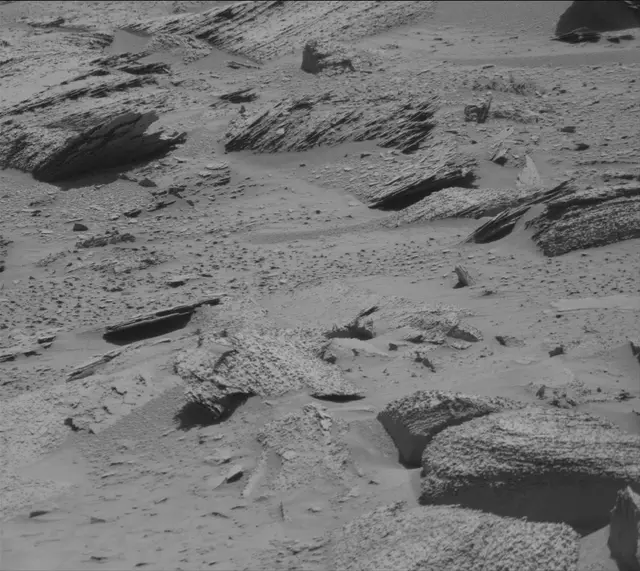 Sol 3815: Mast Camera (Mastcam)