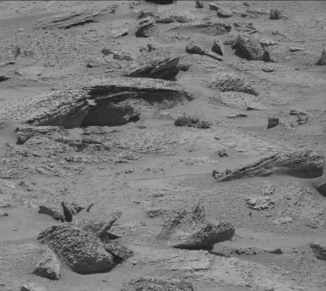 Sol 3815: Mast Camera (Mastcam)