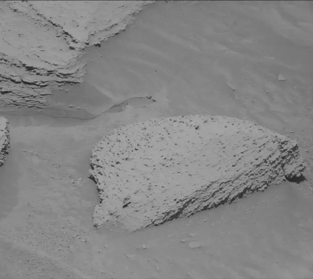 Sol 3815: Mast Camera (Mastcam)