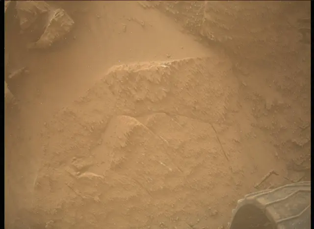 Sol 3816: Mars Descent Imager (MARDI)