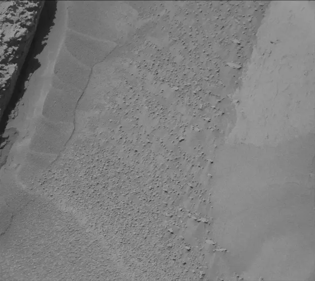 Sol 3817: Mast Camera (Mastcam)
