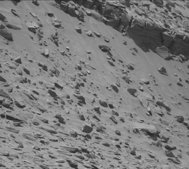Sol 3819: Mast Camera (Mastcam)