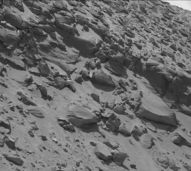 Sol 3819: Mast Camera (Mastcam)