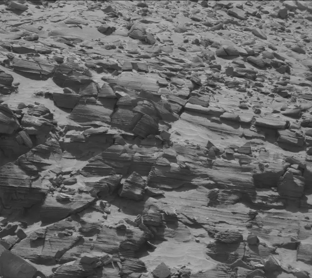 Sol 3819: Mast Camera (Mastcam)