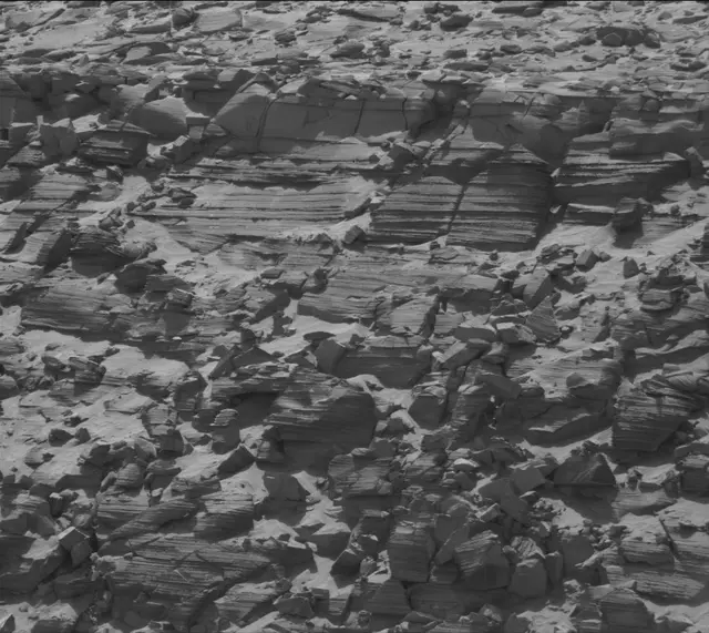 Sol 3819: Mast Camera (Mastcam)