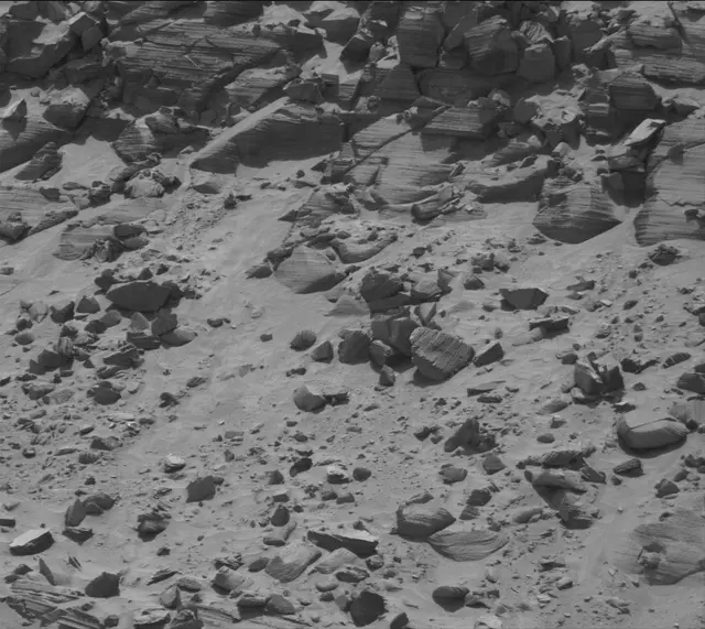 Sol 3819: Mast Camera (Mastcam)