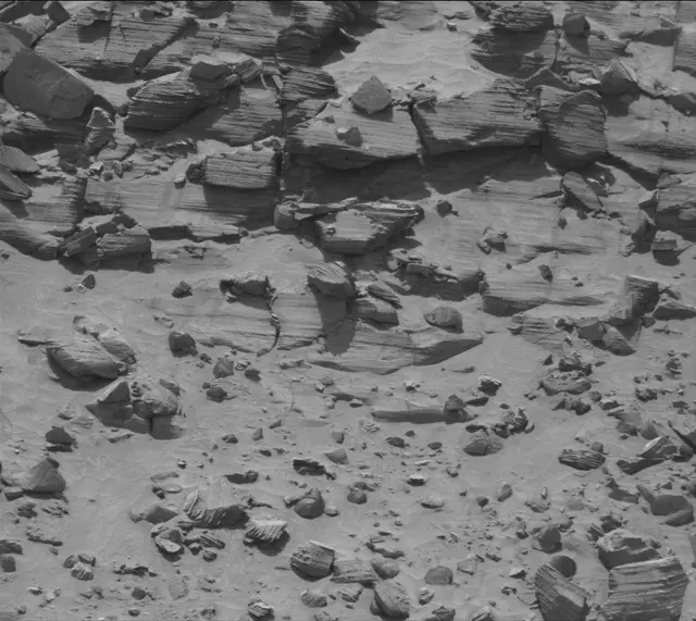 Sol 3819: Mast Camera (Mastcam)