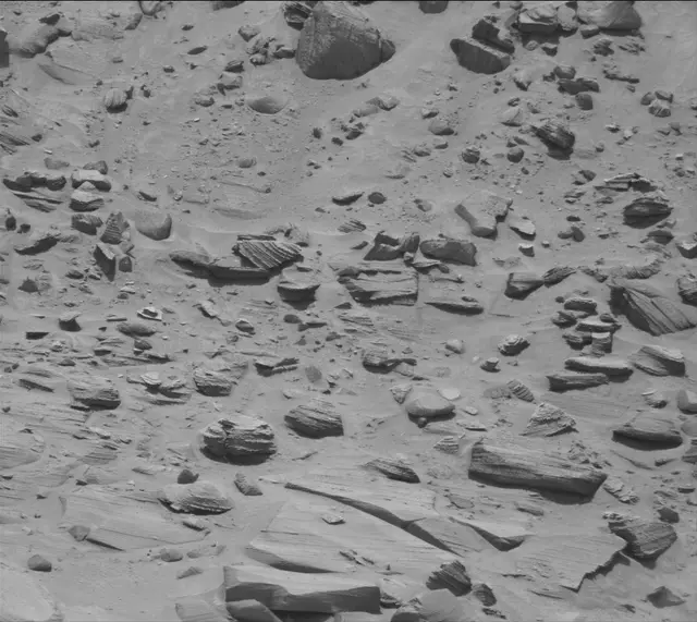 Sol 3819: Mast Camera (Mastcam)