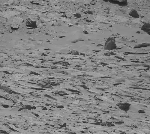 Sol 3819: Mast Camera (Mastcam)
