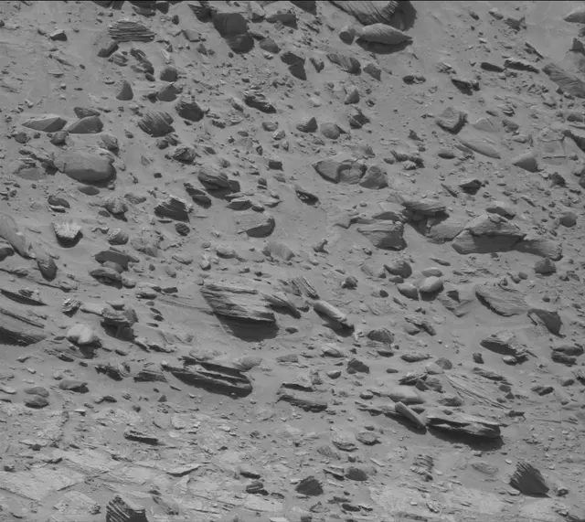 Sol 3819: Mast Camera (Mastcam)