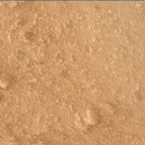 Sol 3819: Mars Hand Lens Imager (MAHLI)