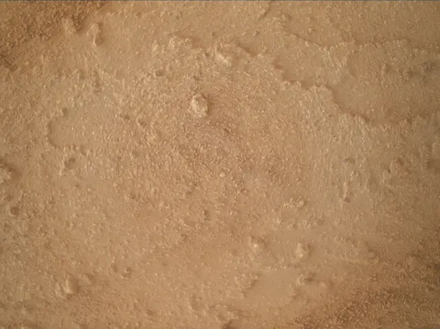 Sol 3819: Mars Hand Lens Imager (MAHLI)
