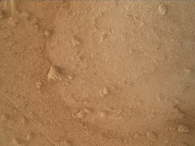 Sol 3819: Mars Hand Lens Imager (MAHLI)