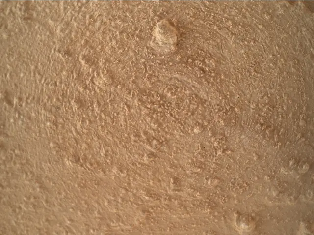 Sol 3819: Mars Hand Lens Imager (MAHLI)