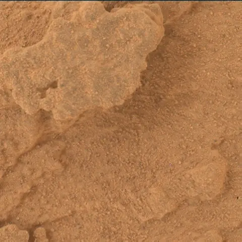 Sol 3821: Mars Hand Lens Imager (MAHLI)