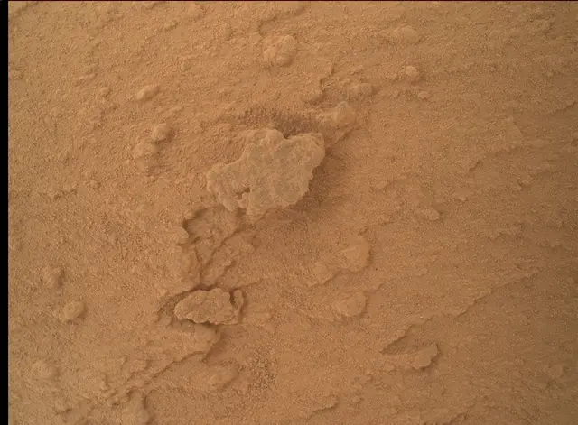 Sol 3821: Mars Hand Lens Imager (MAHLI)