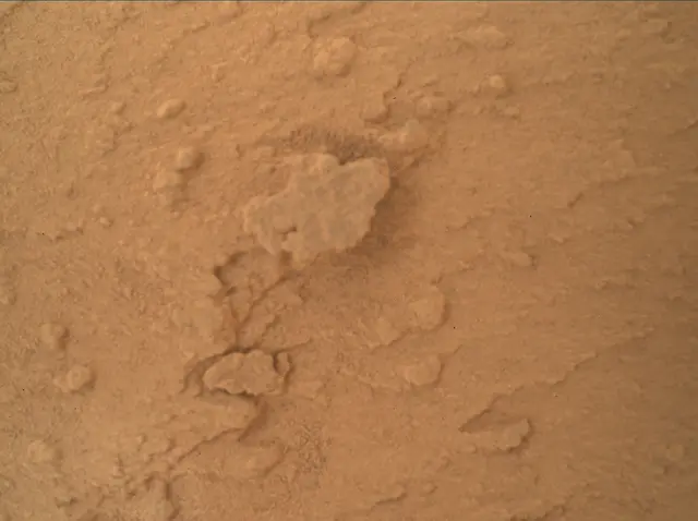 Sol 3821: Mars Hand Lens Imager (MAHLI)