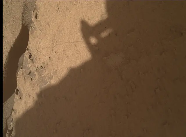 Sol 3821: Mars Hand Lens Imager (MAHLI)