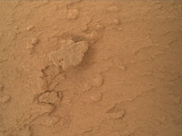 Sol 3821: Mars Hand Lens Imager (MAHLI)