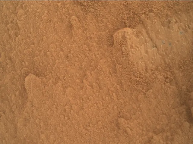 Sol 3821: Mars Hand Lens Imager (MAHLI)