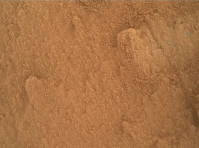 Sol 3821: Mars Hand Lens Imager (MAHLI)
