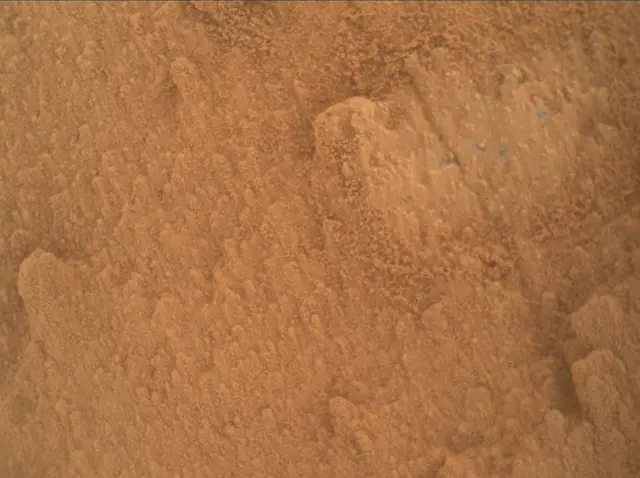 Sol 3821: Mars Hand Lens Imager (MAHLI)