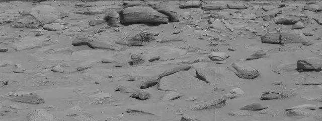 Sol 3822: Mast Camera (Mastcam)