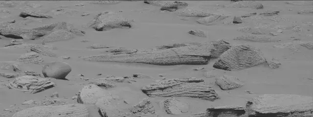 Sol 3822: Mast Camera (Mastcam)