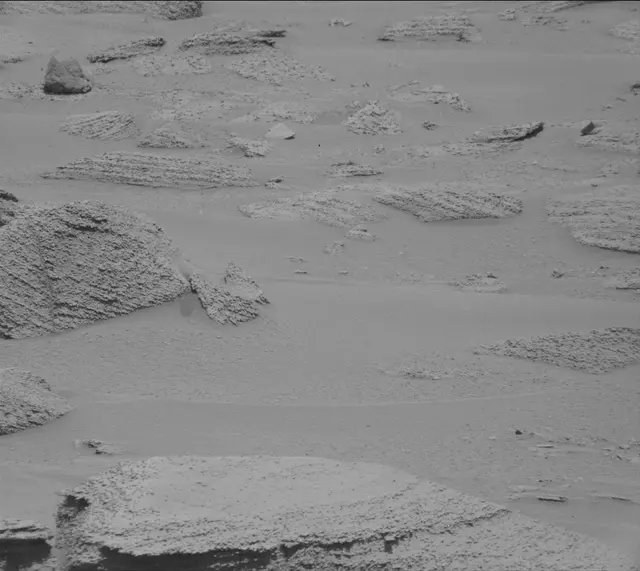 Sol 3822: Mast Camera (Mastcam)
