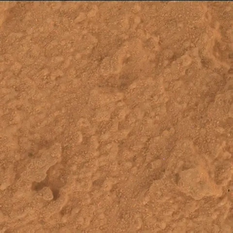 Sol 3823: Mars Hand Lens Imager (MAHLI)