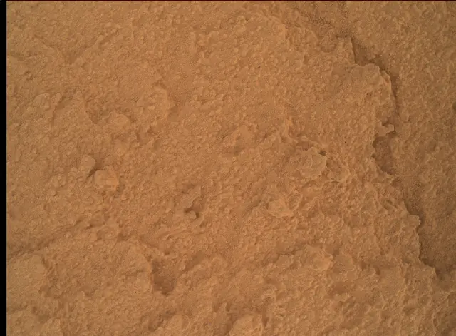 Sol 3823: Mars Hand Lens Imager (MAHLI)