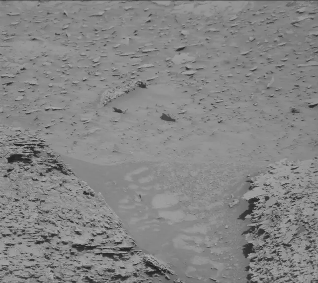 Sol 3824: Mast Camera (Mastcam)
