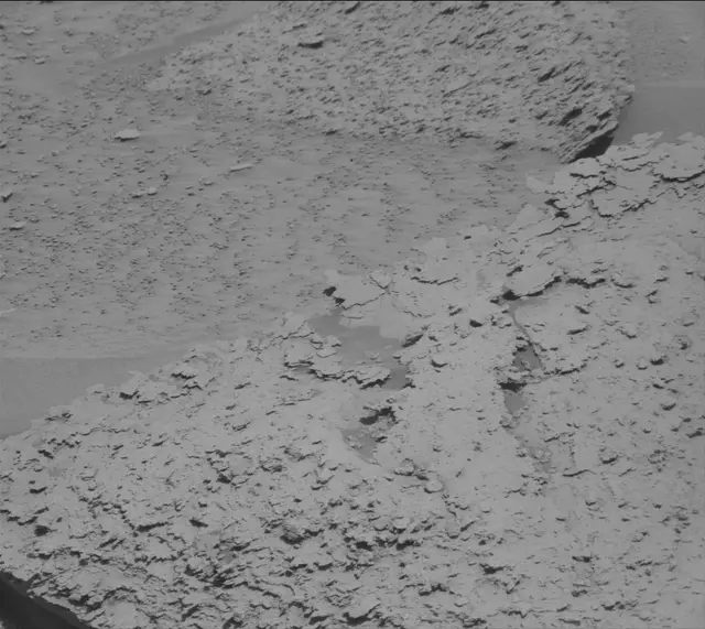 Sol 3824: Mast Camera (Mastcam)