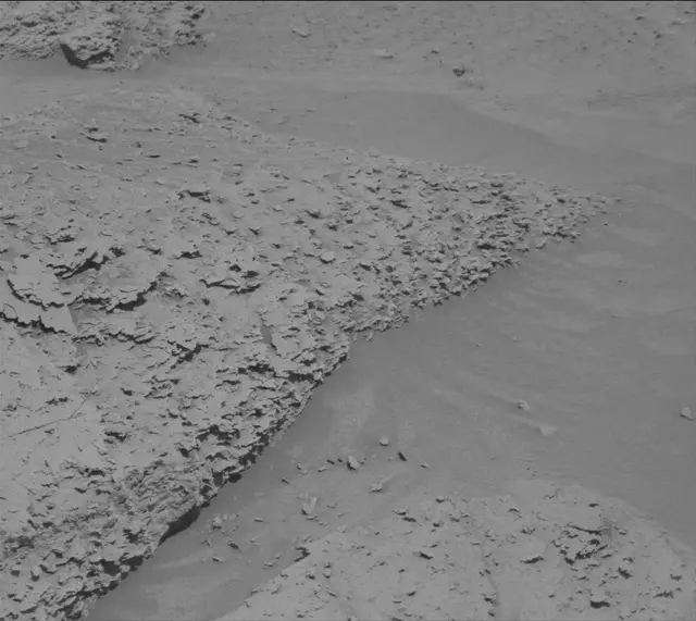 Sol 3824: Mast Camera (Mastcam)