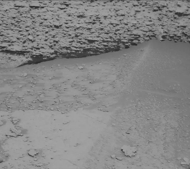 Sol 3824: Mast Camera (Mastcam)