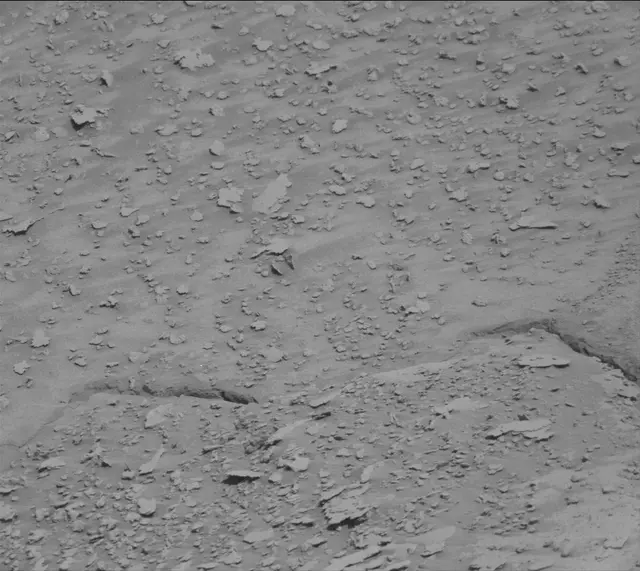 Sol 3824: Mast Camera (Mastcam)