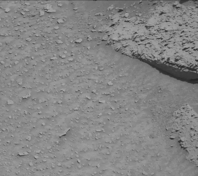 Sol 3824: Mast Camera (Mastcam)