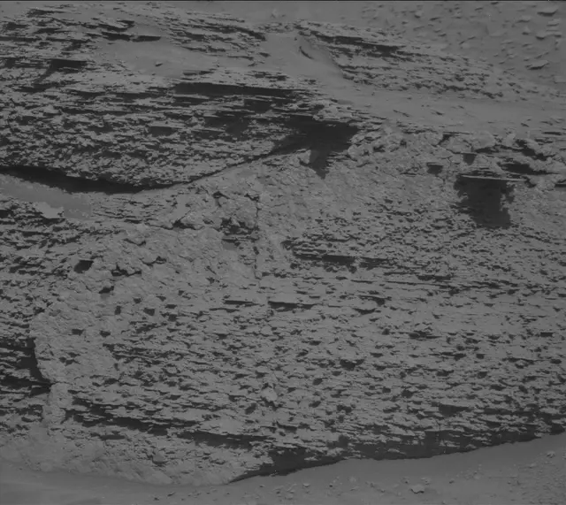 Sol 3824: Mast Camera (Mastcam)
