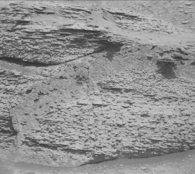 Sol 3824: Mast Camera (Mastcam)