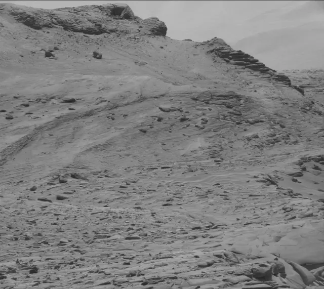 Sol 3824: Mast Camera (Mastcam)