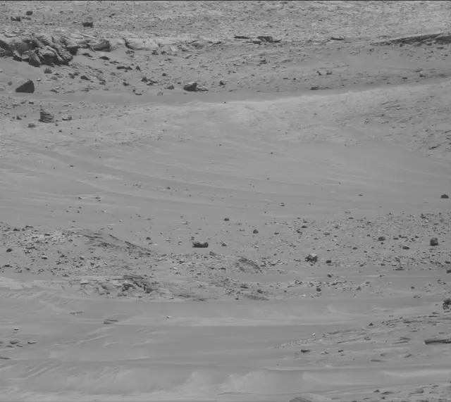 Sol 3824: Mast Camera (Mastcam)