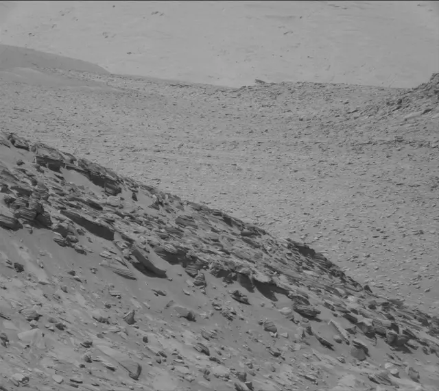 Sol 3825: Mast Camera (Mastcam)
