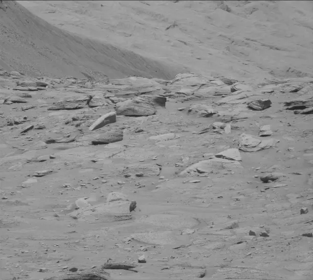 Sol 3825: Mast Camera (Mastcam)