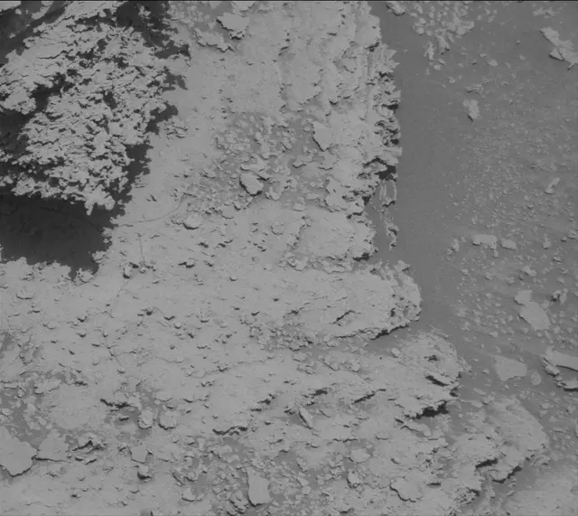 Sol 3826: Mast Camera (Mastcam)