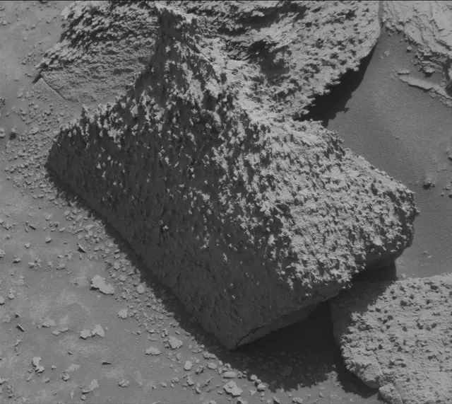 Sol 3826: Mast Camera (Mastcam)