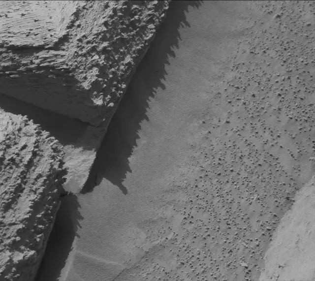 Sol 3830: Mast Camera (Mastcam)