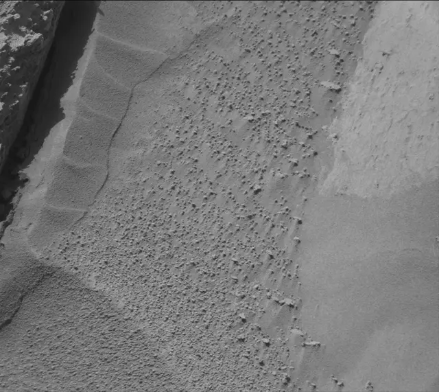 Sol 3830: Mast Camera (Mastcam)
