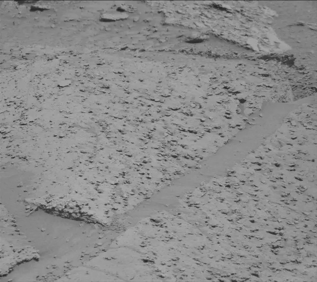 Sol 3830: Mast Camera (Mastcam)