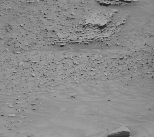 Sol 3830: Mast Camera (Mastcam)